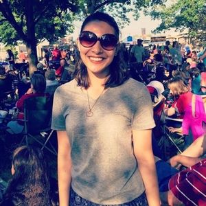 Meet your Posher, Caroline